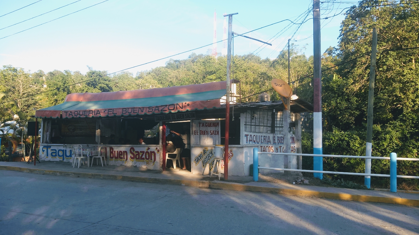 Taquería El buen sazón image 1