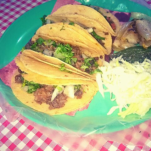 Taquería El buen sazón image 3