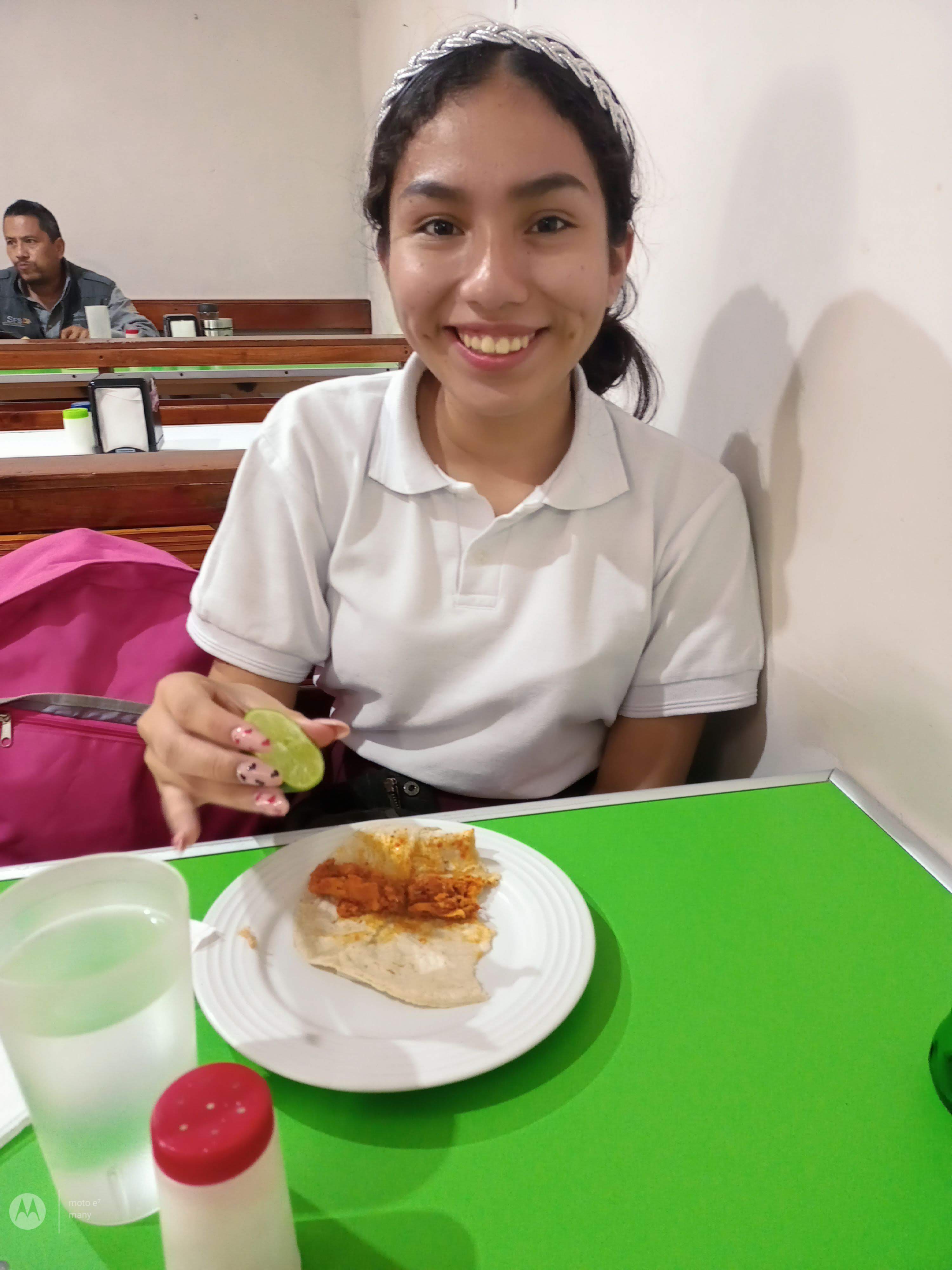 Fonda La Rivera image 2