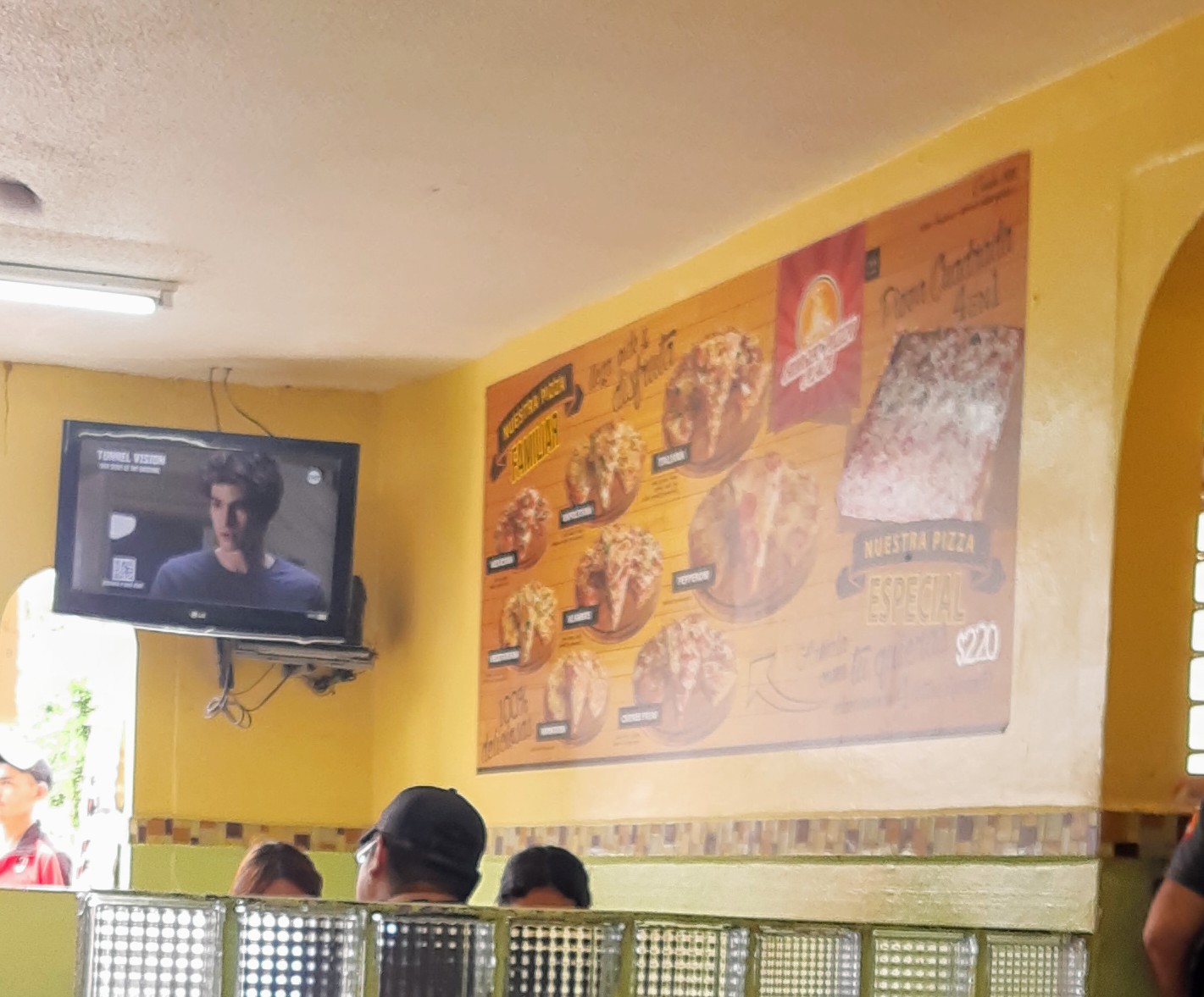 Burger Pizza Plaza image 8