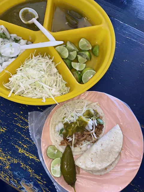 Taqueria El Mony image 1
