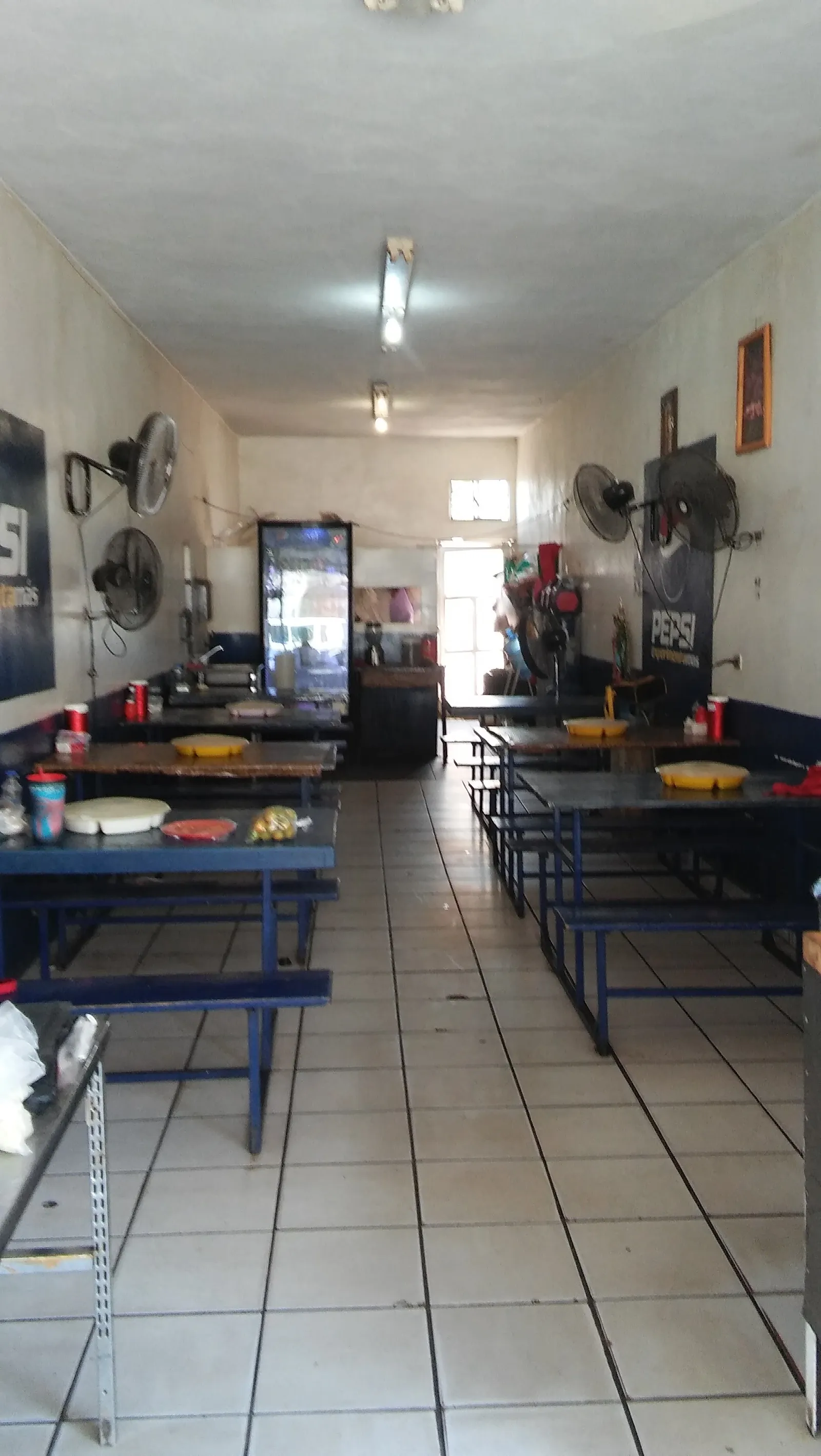 Taqueria El Mony image 2
