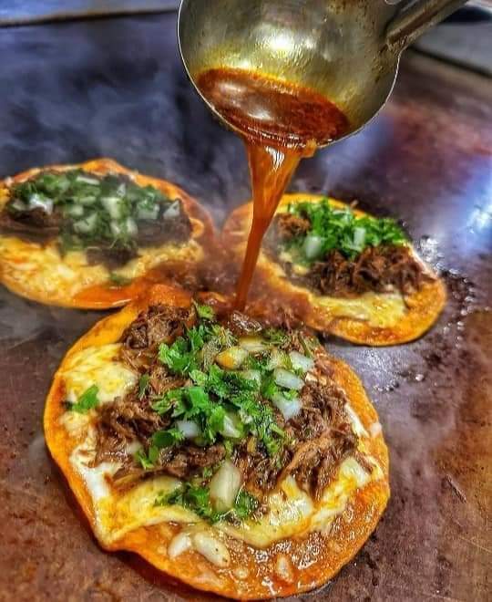 Birrieria Mechy's estilo Tijuana image 2