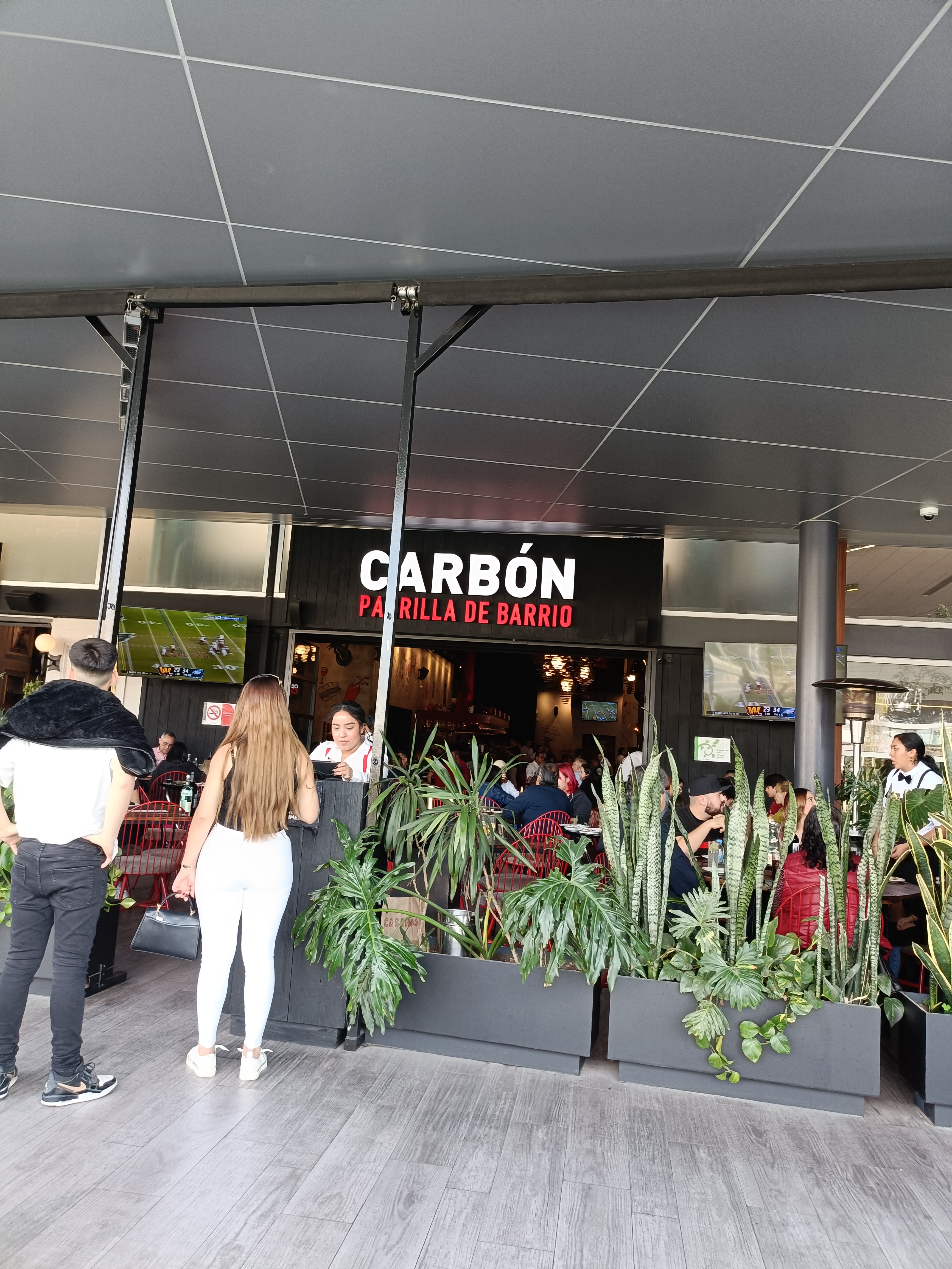 CARBÓN Parrilla de Barrio - SANTA ANITA, Tlajomulco image 5