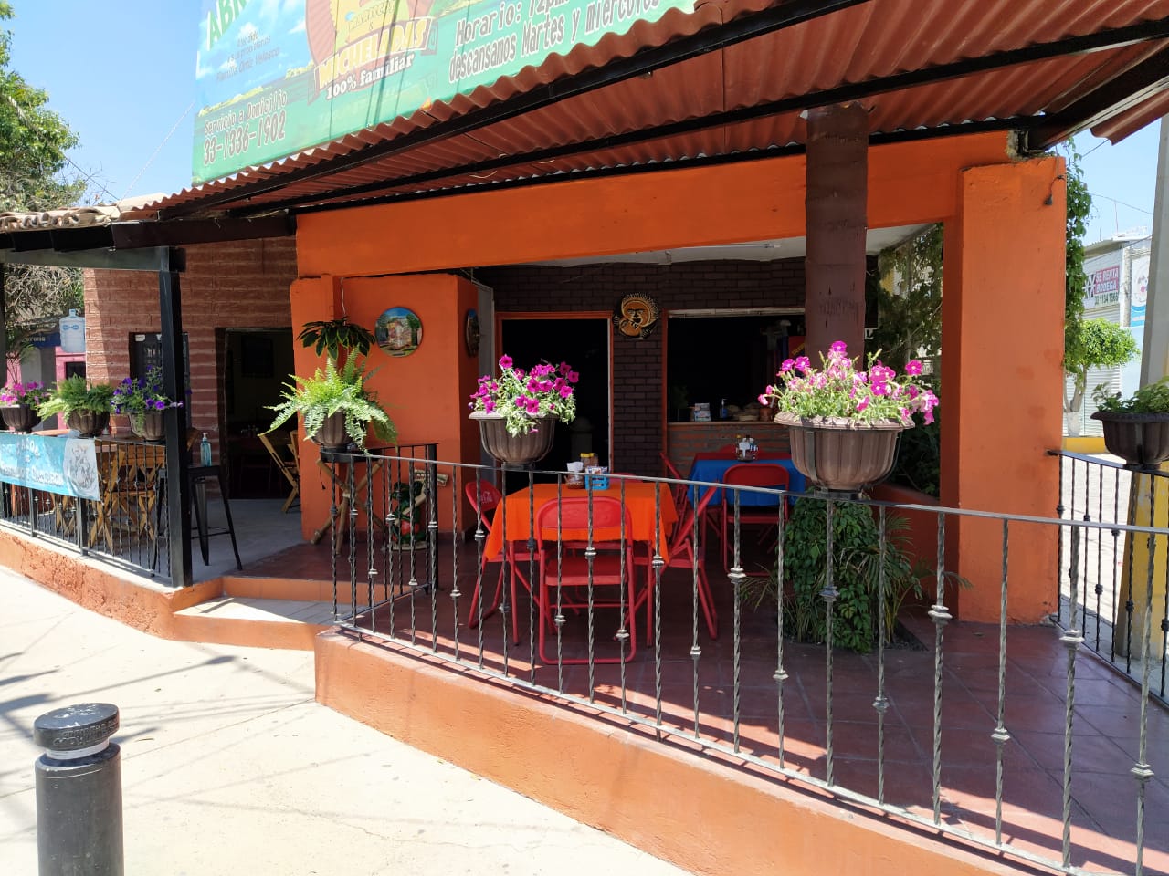 Mariscos El Punto Camino Real image 1