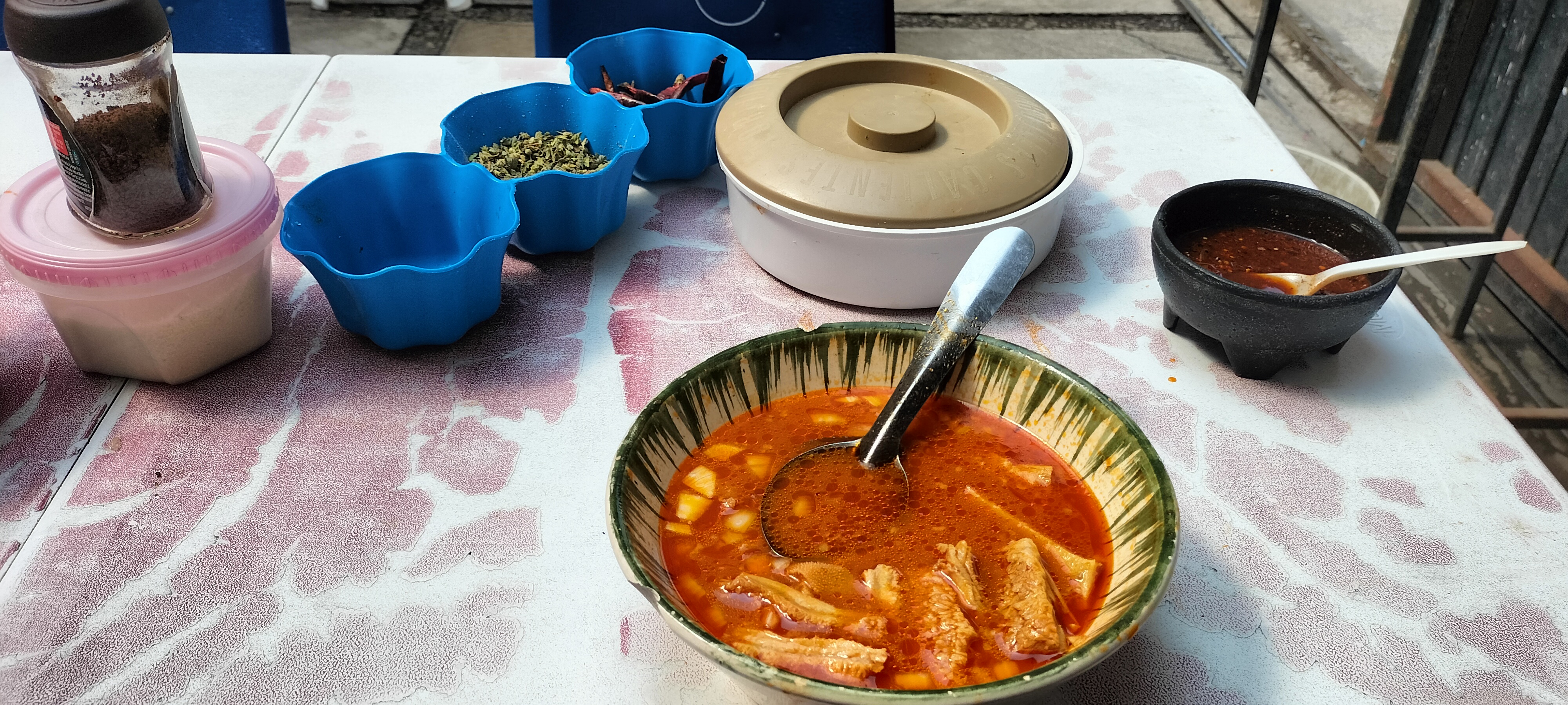 Menuderia Lucy image 1