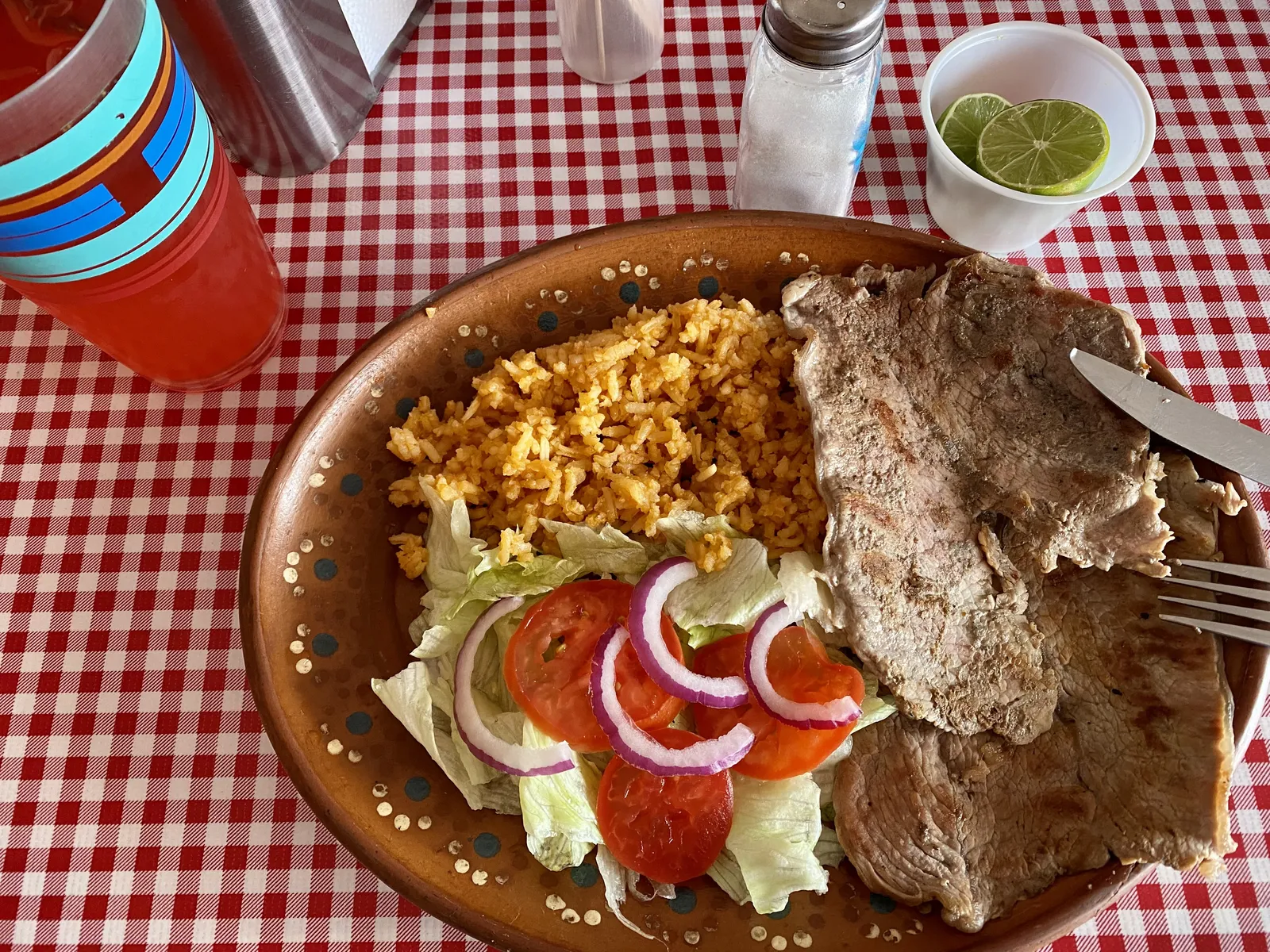 El Tomate y La Lechuga, Cocina Económica image 2