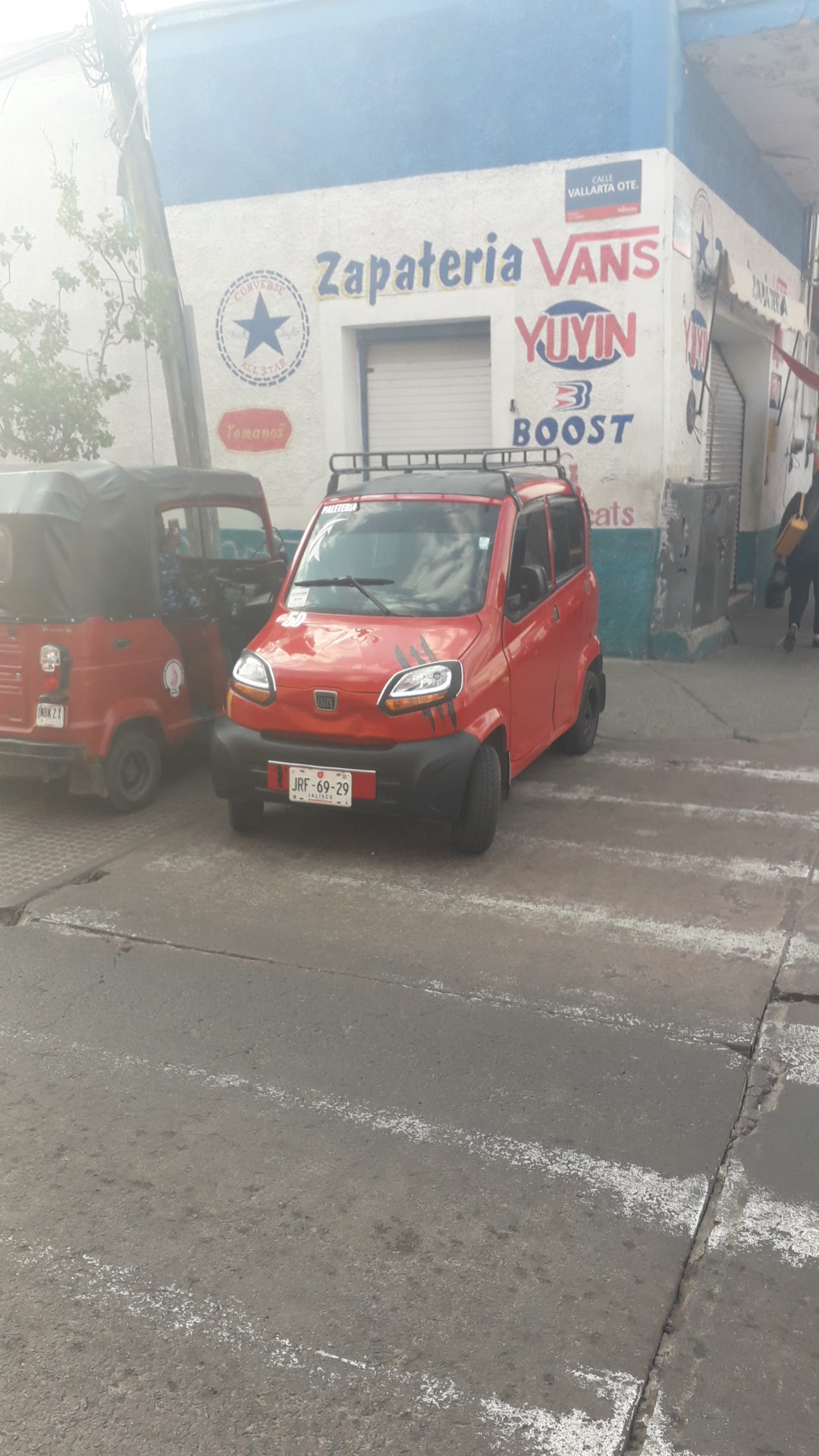 El Pollo Bronco image 5