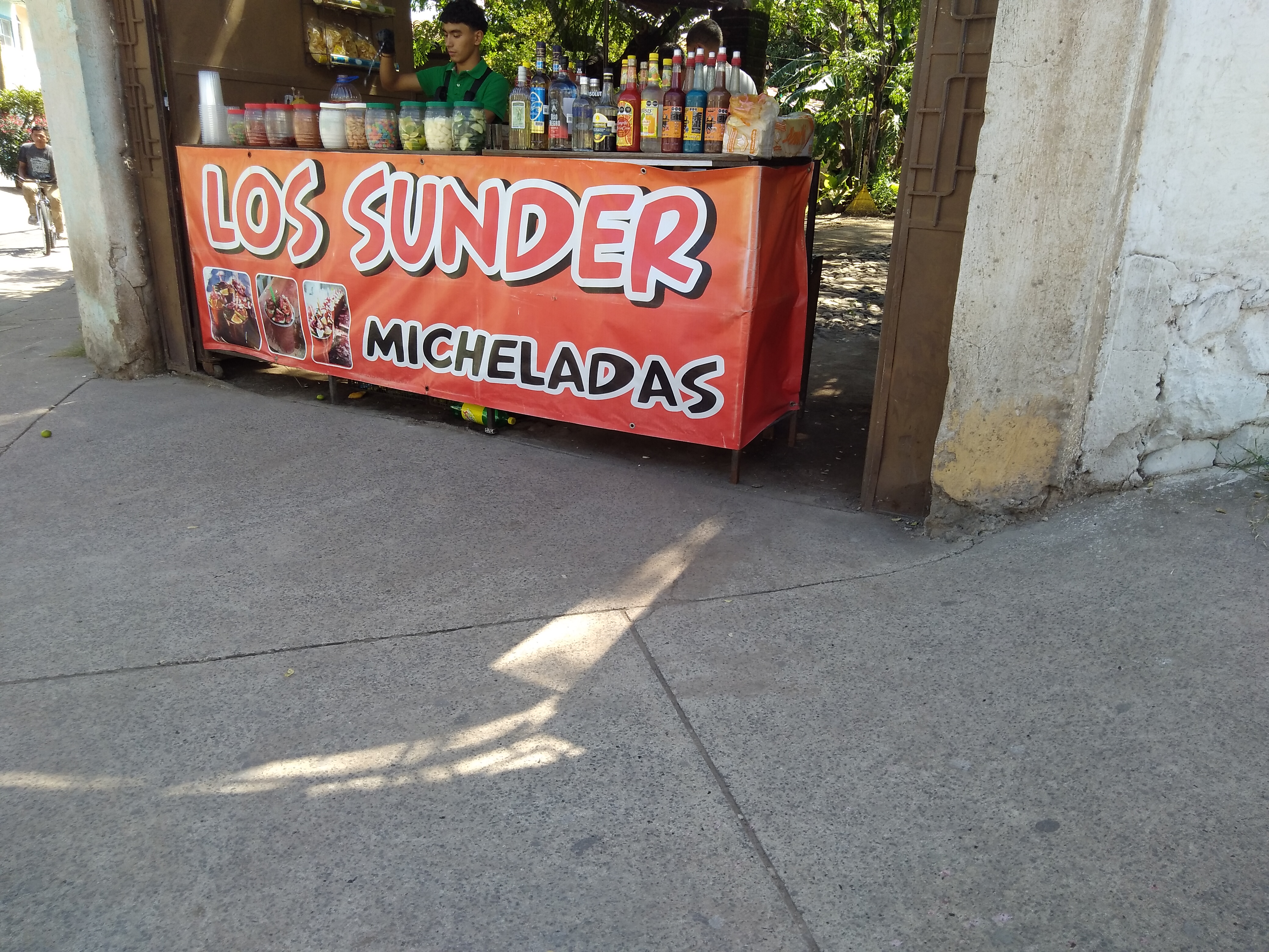 Micheladas "Los Sunder" image 7
