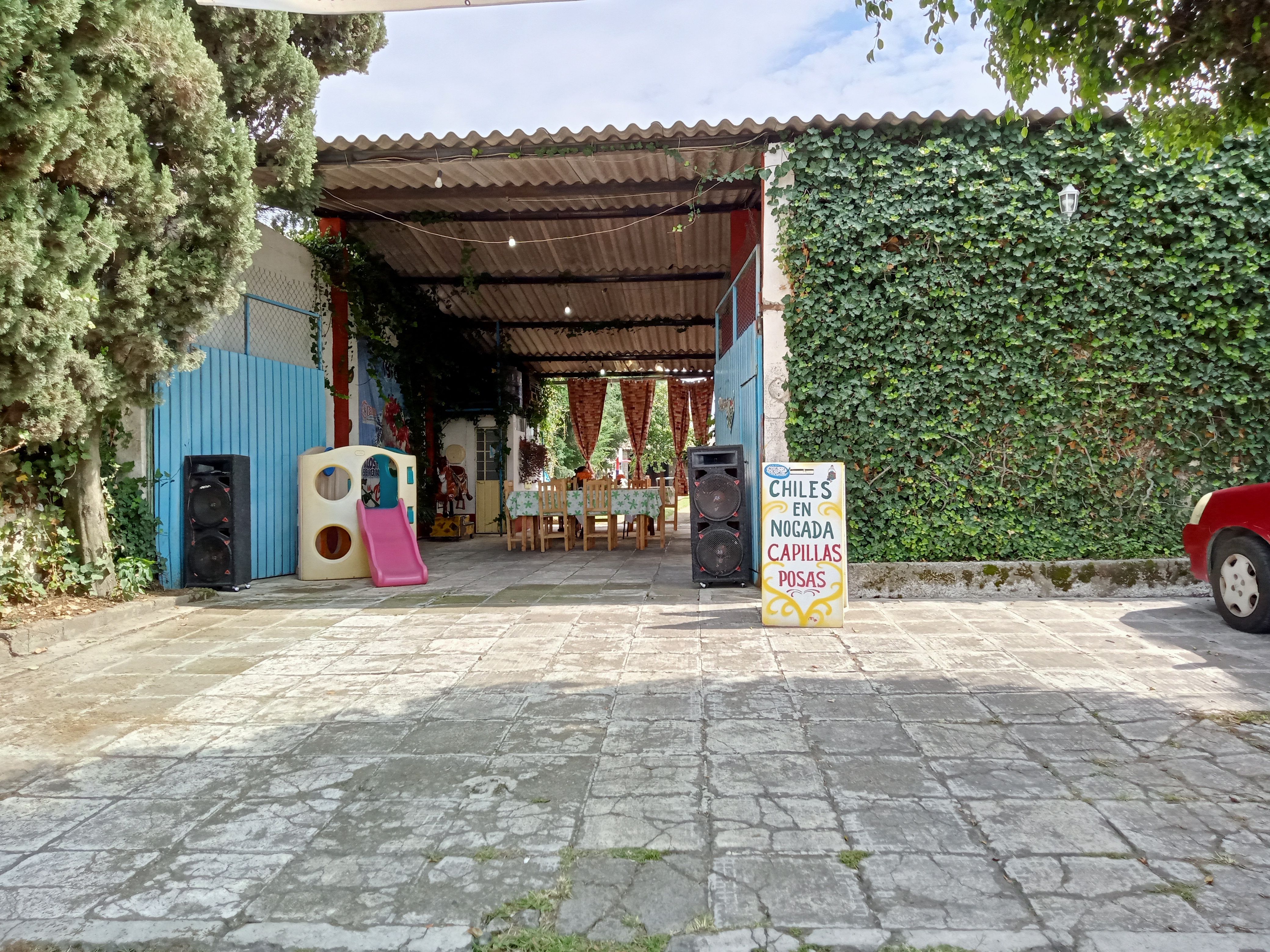 Capillas Posas Chiles en Nogada image 5