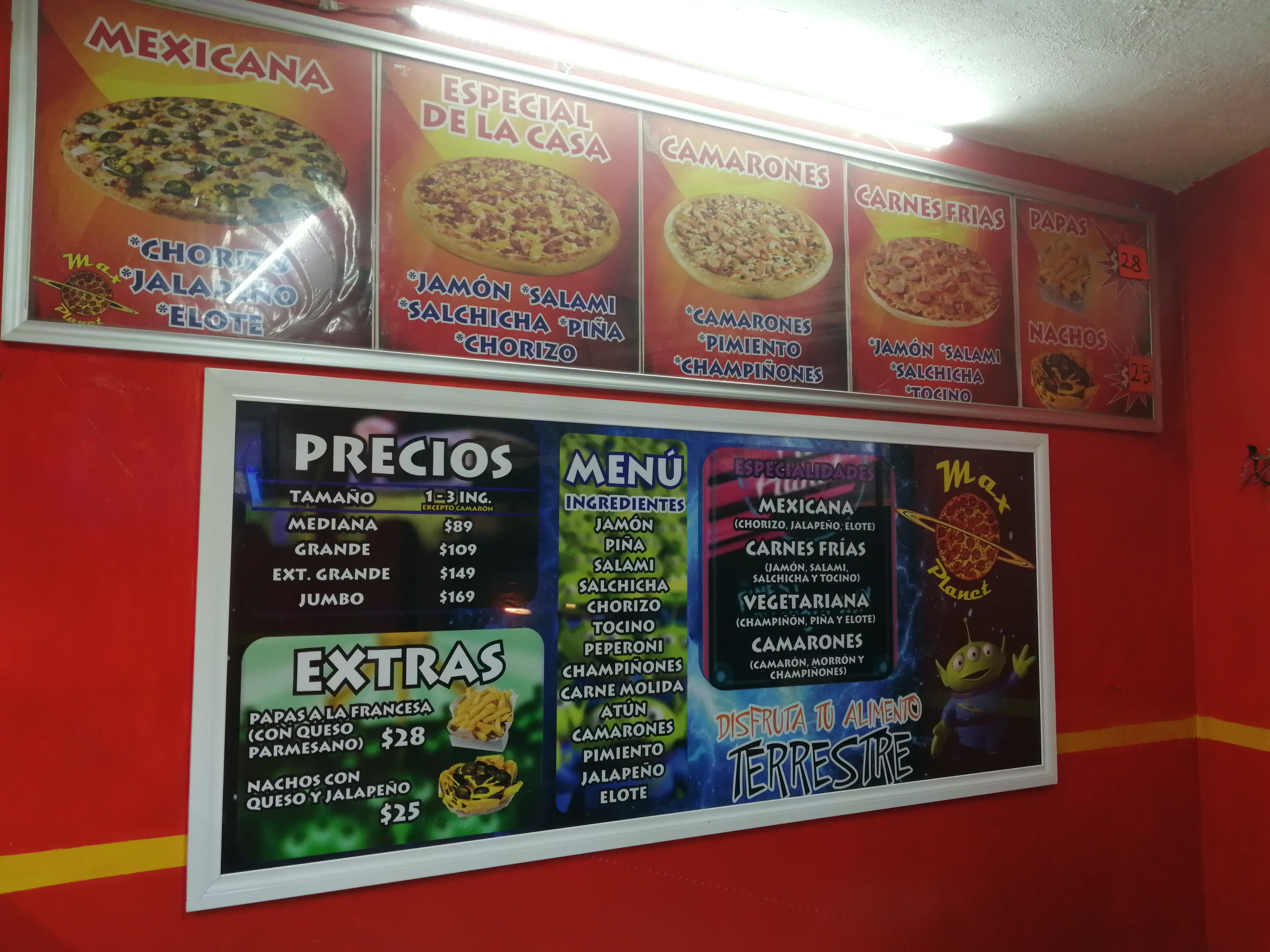 Max Planet Pizza. image 3