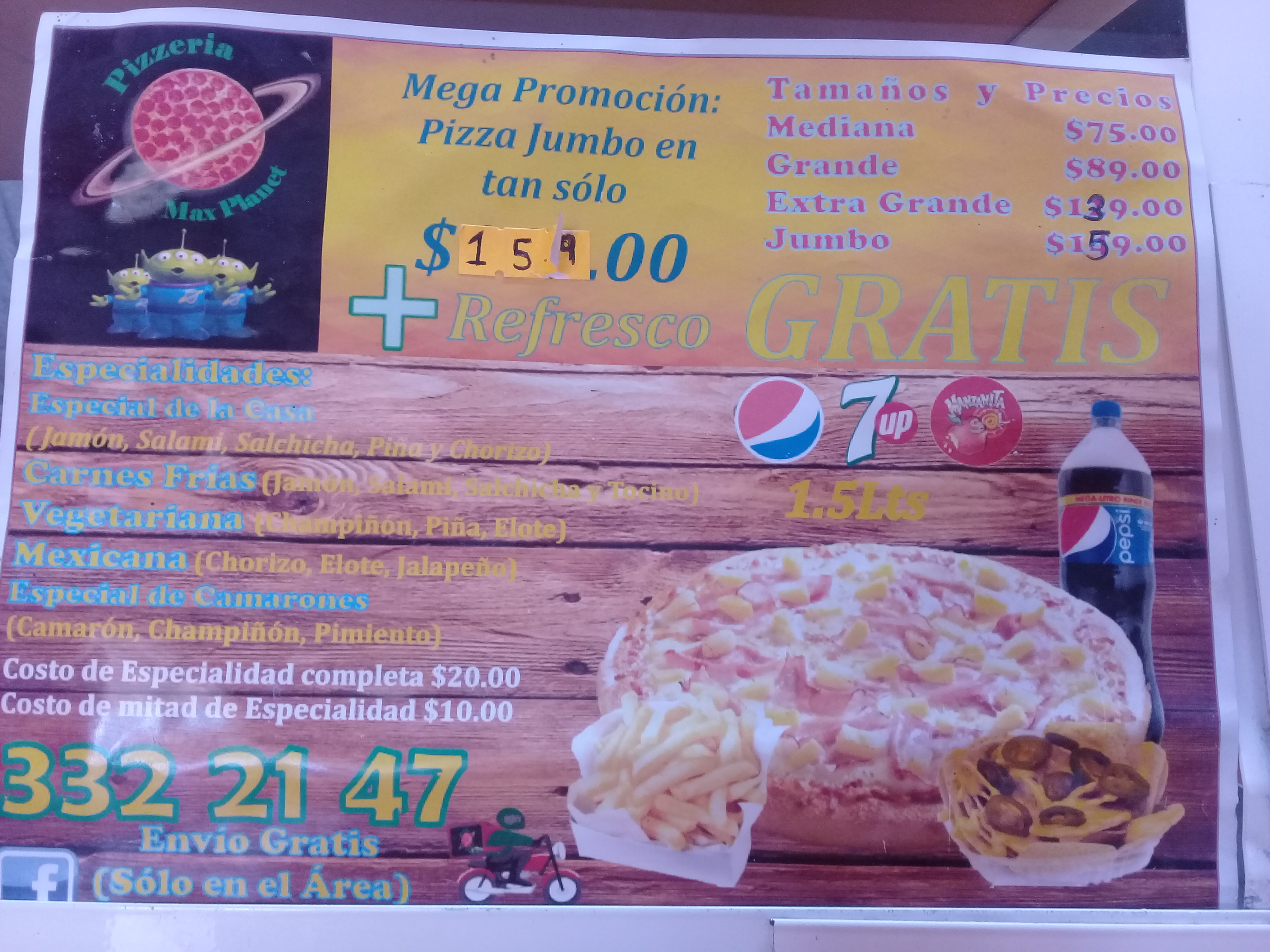 Max Planet Pizza. image 7