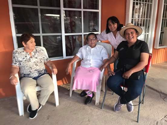 Pollos Asados “El Pariente image 1