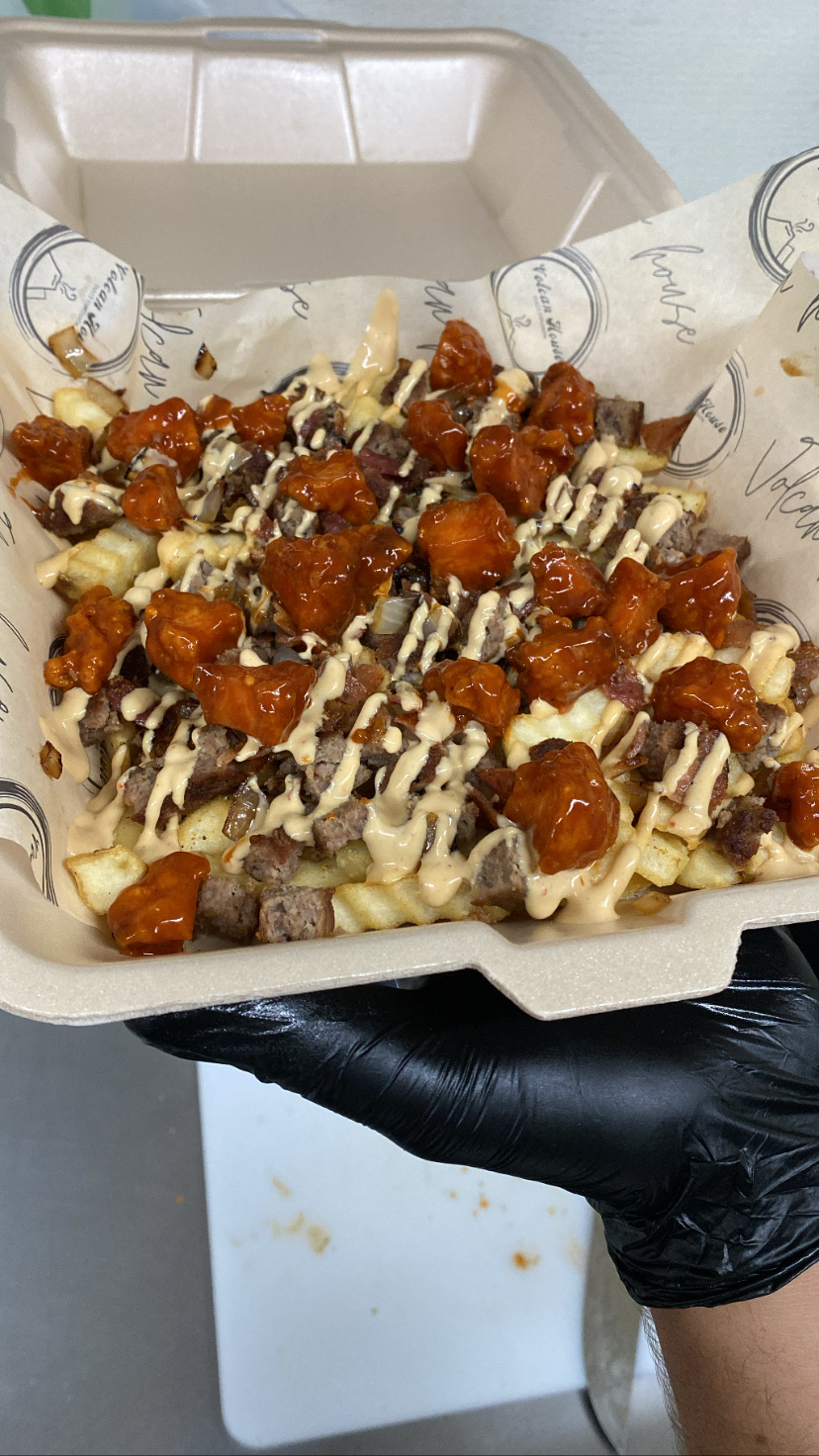 Volcán House Restaurant image 4