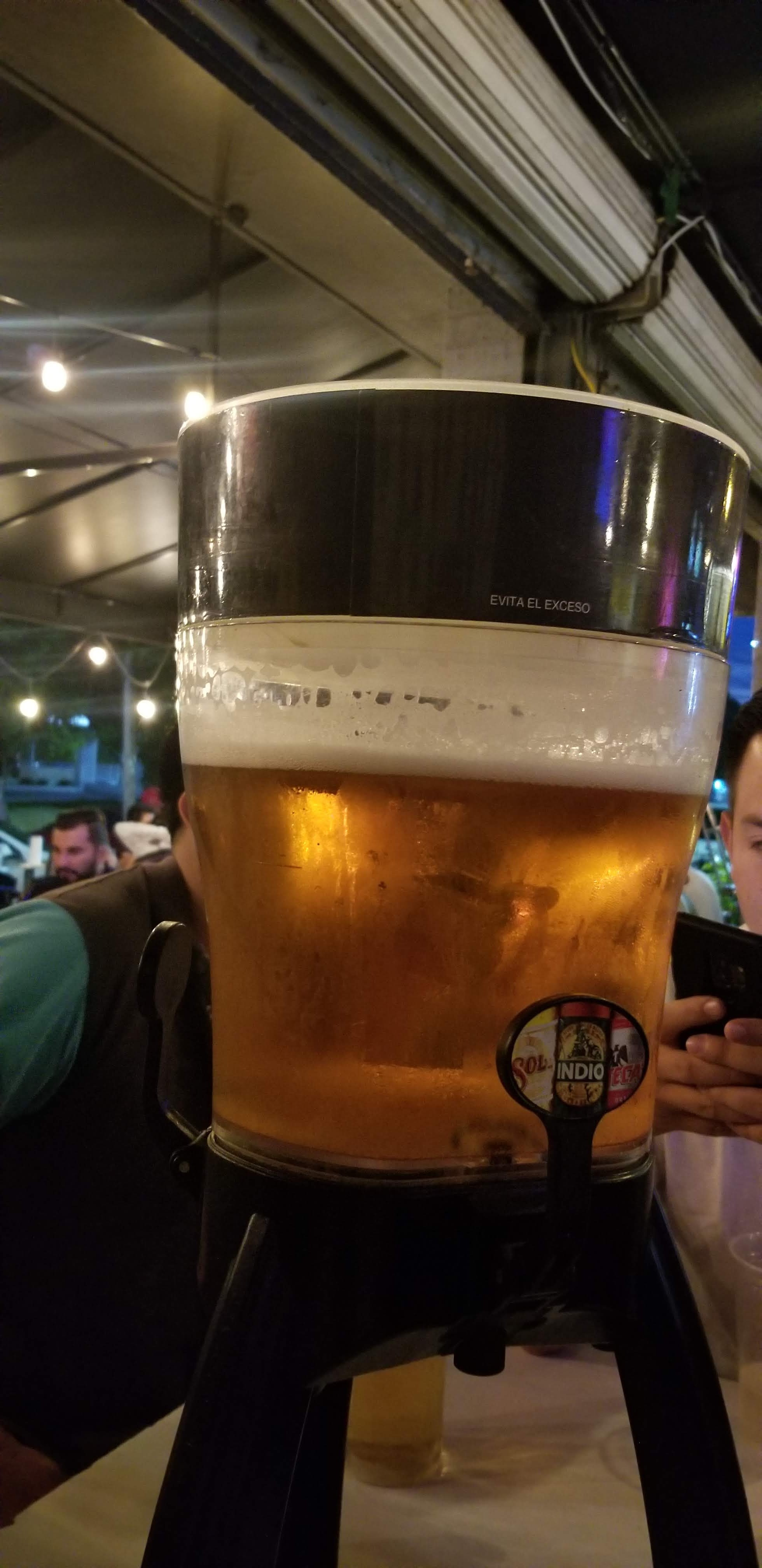 Central Wings Bar image 4