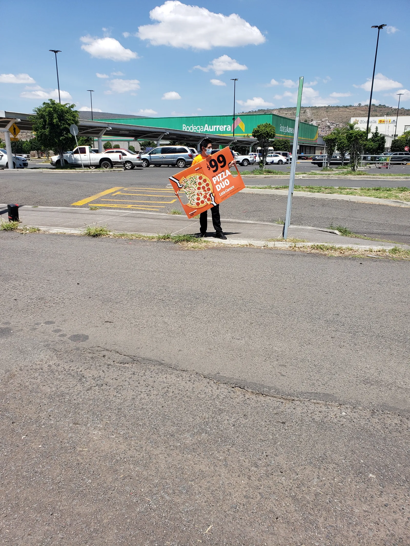 Little Caesars Sahuayo image 3