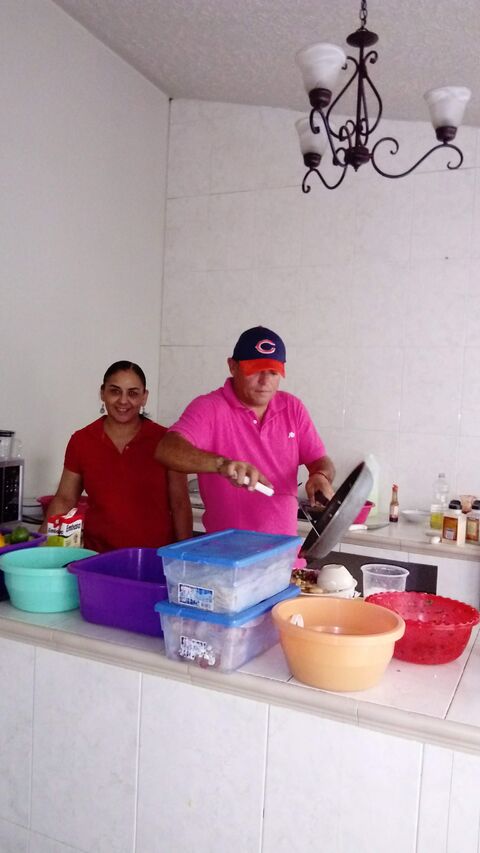 El Capitan Mariscos image 4