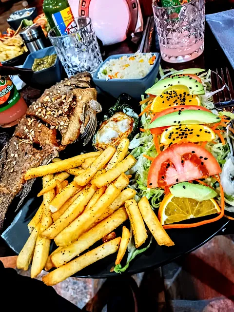 Mariscos El pirata image 4