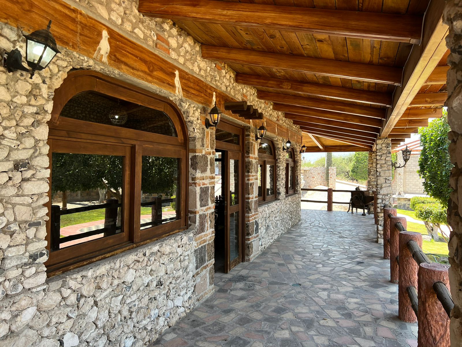 Mariscos El pirata image 5