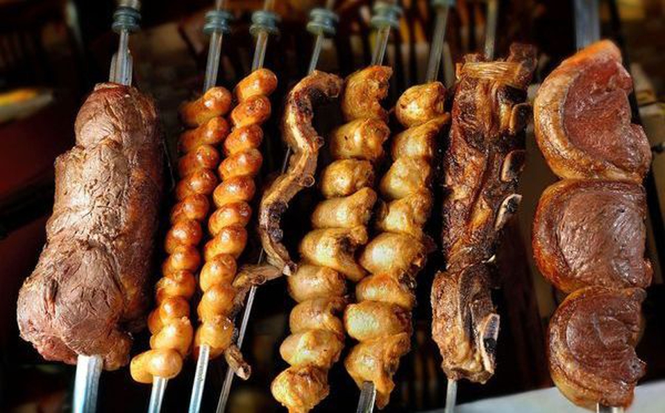 Buffet de Espadas Brasileñas Churrasquinho image 7