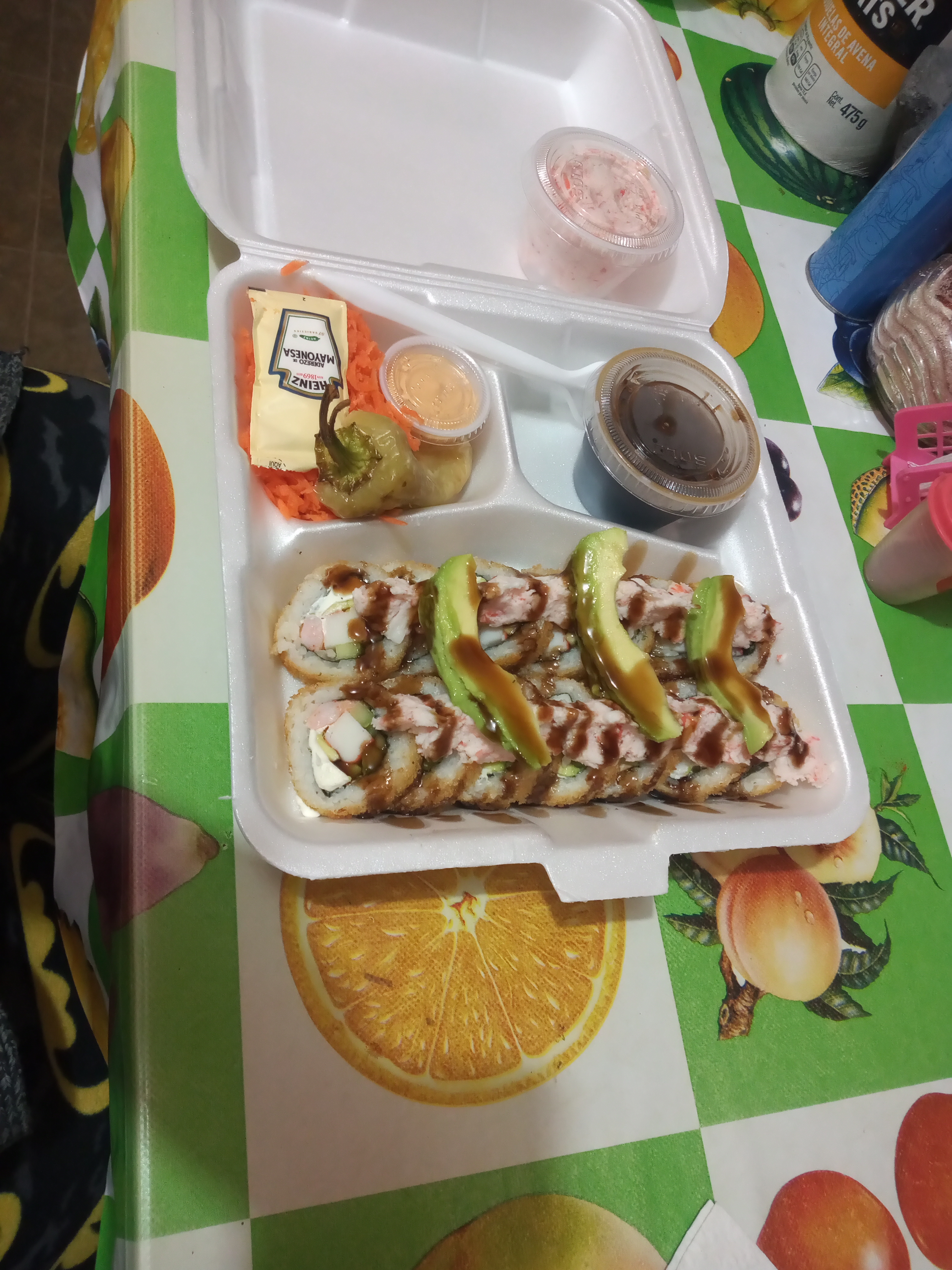 Gaelio's sushi roll image 2