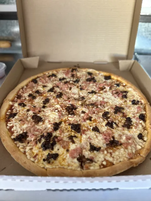 Maritos Pizza image 3