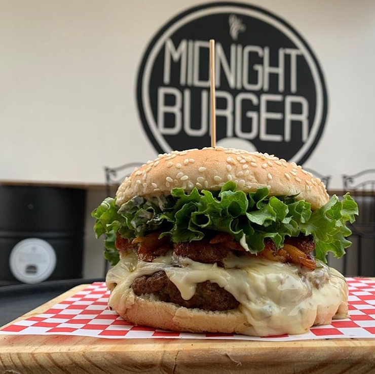 Midnight Burger image 3