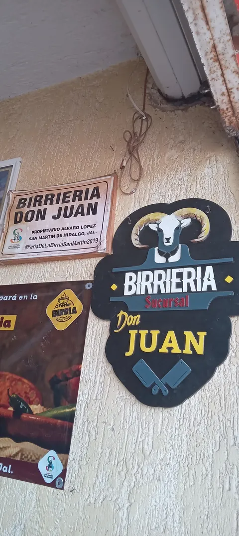 Birrieria don Juan Sucursal image 3