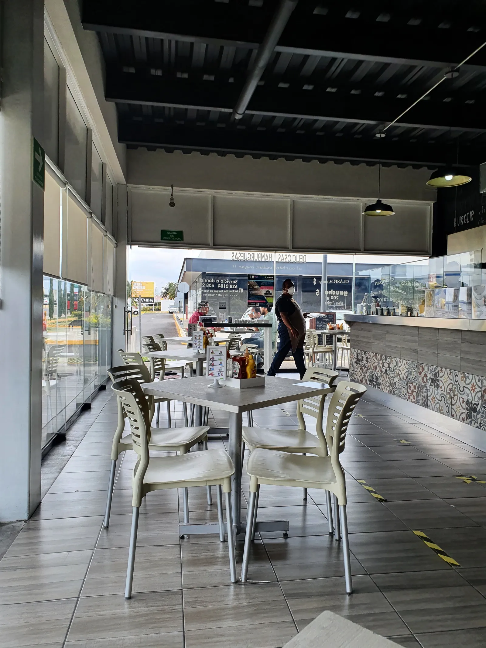 La Parrilla Burger de Querétaro image 3