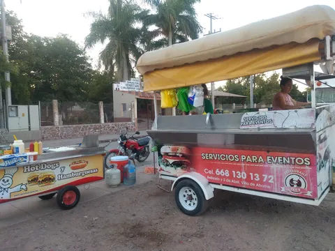 Hoy dogs "EL CHULETAS" image 2