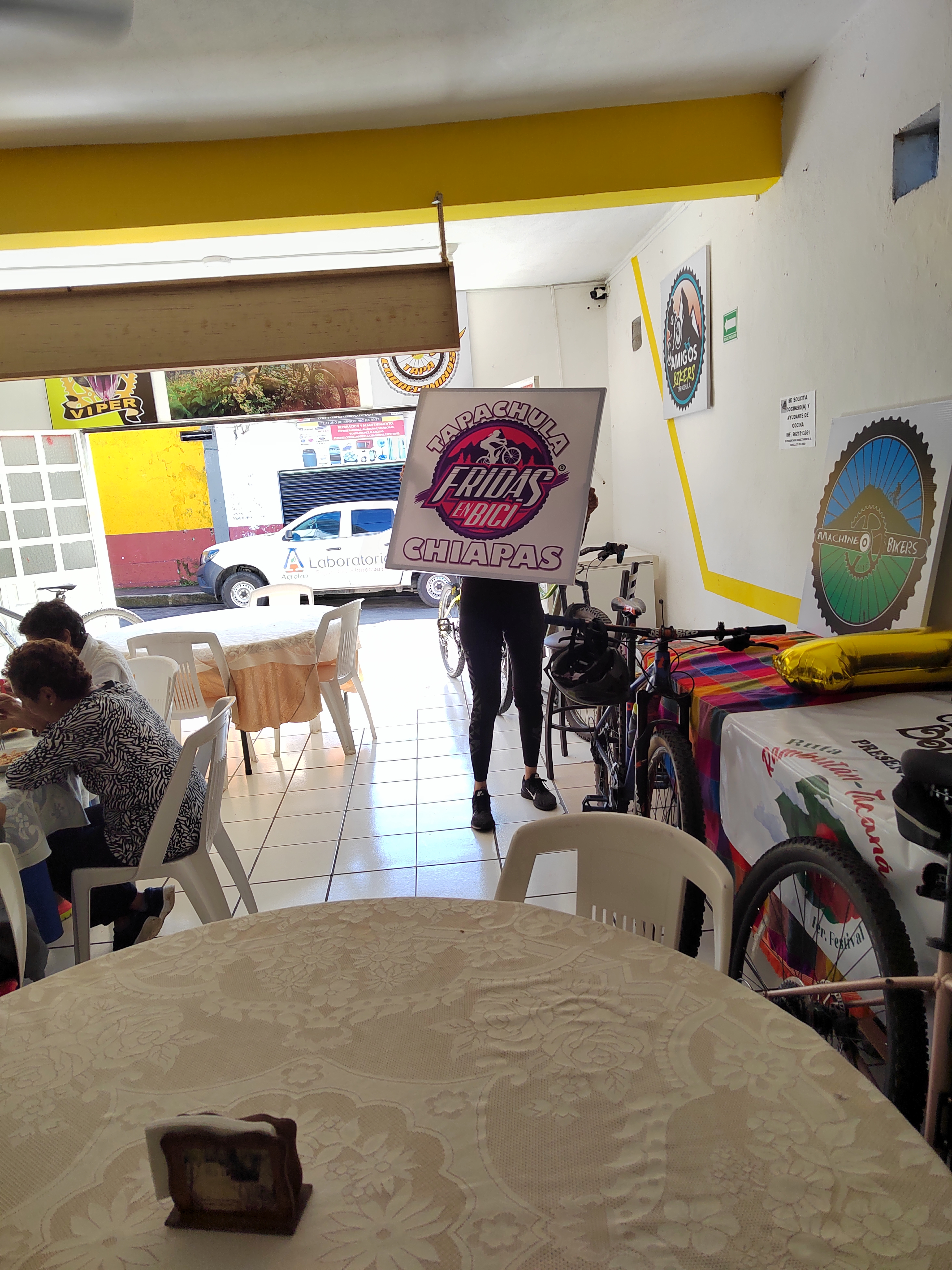 El Bolillazo image 8