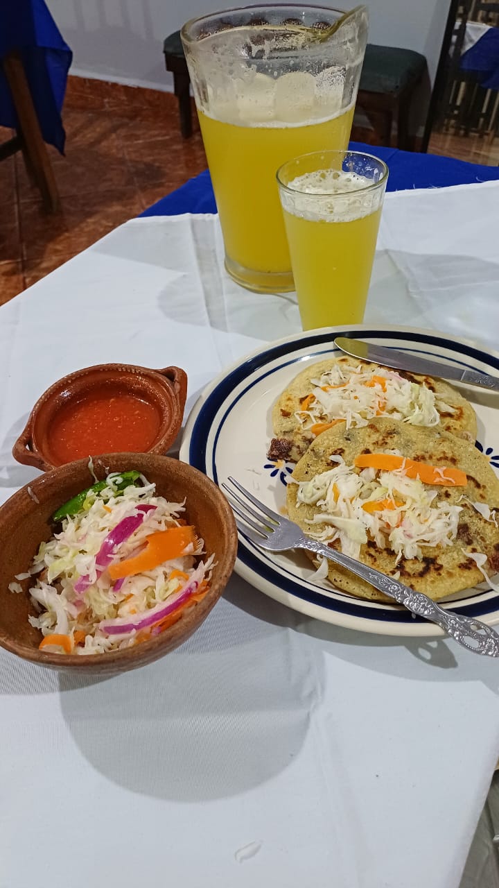 Pupuseria "El salvador del mundo" image 1