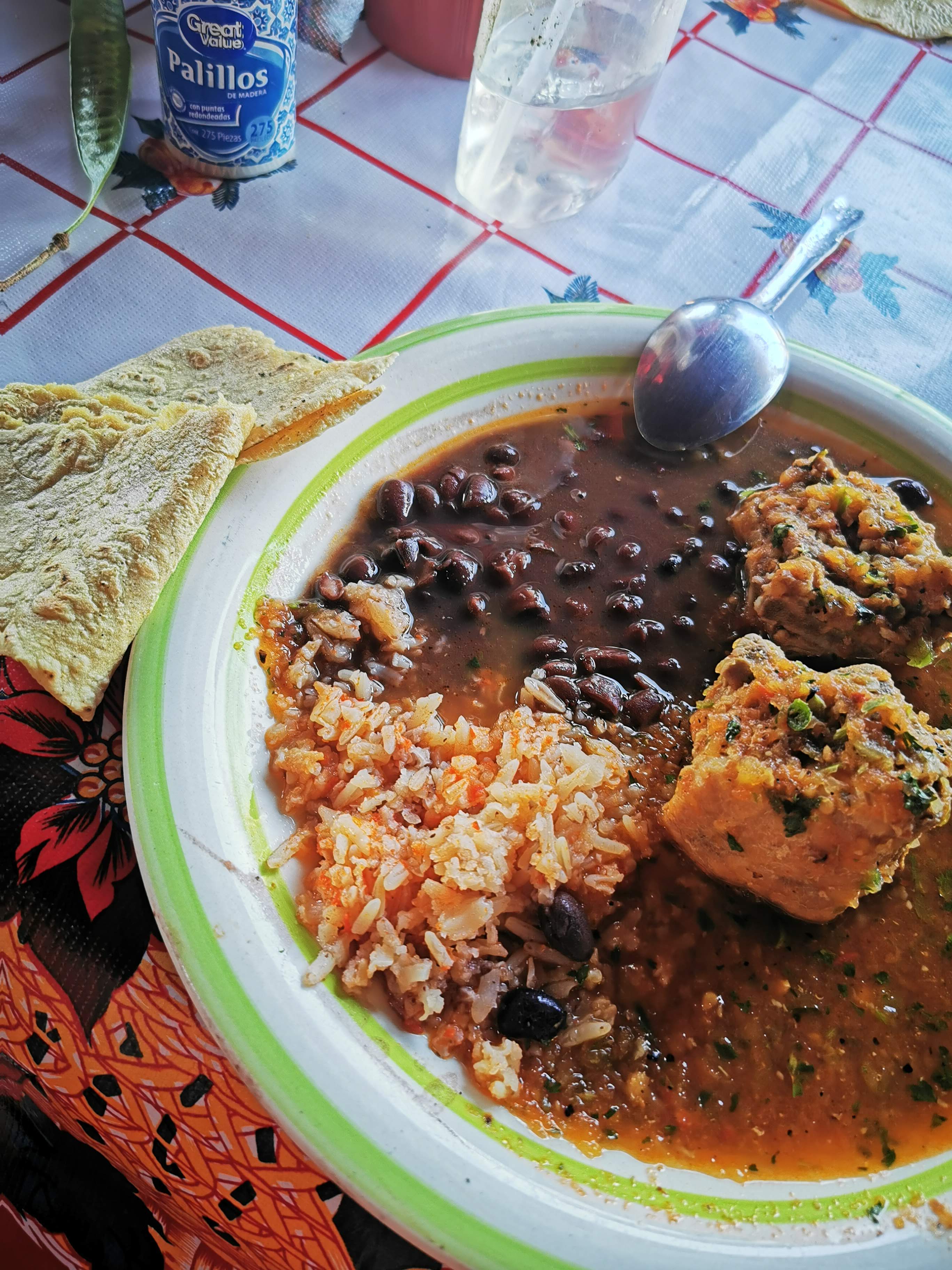 Cocina económica Doña Chave image 2