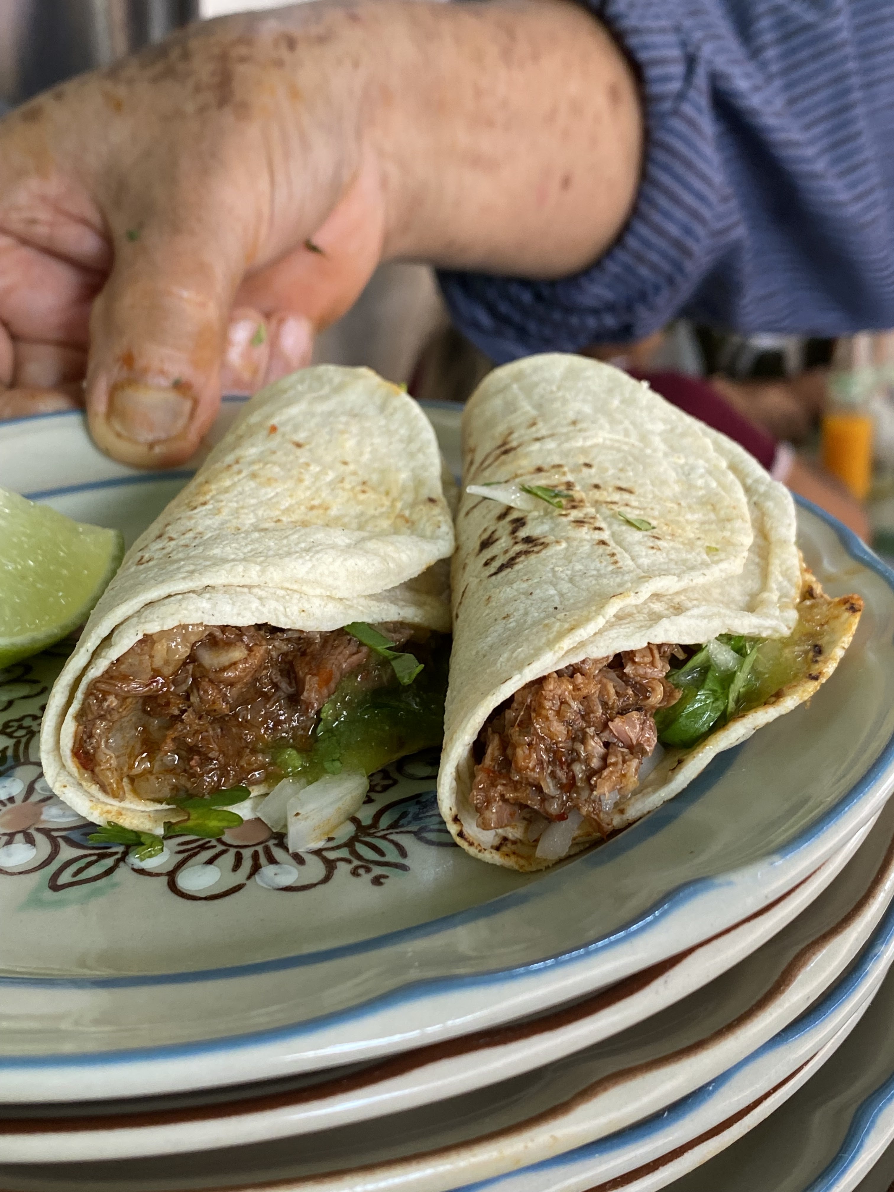 Taquería Cisneros image 1