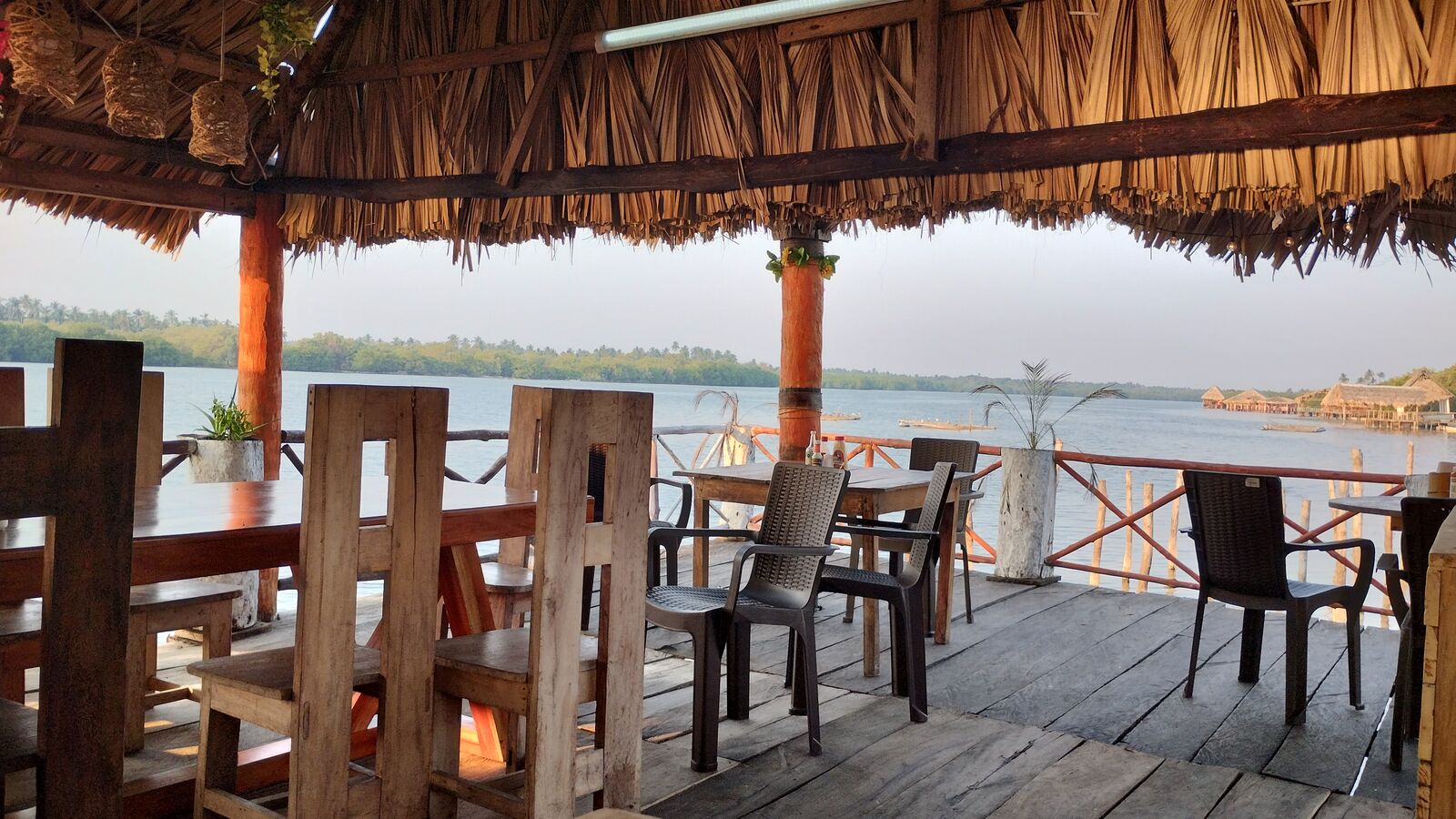 La Isla image 3
