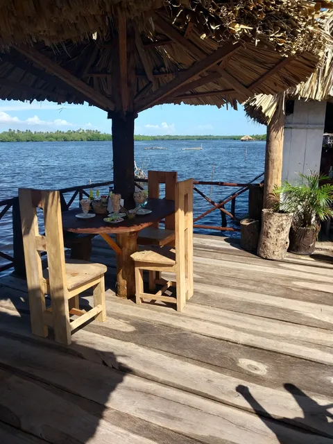 La Isla image 6