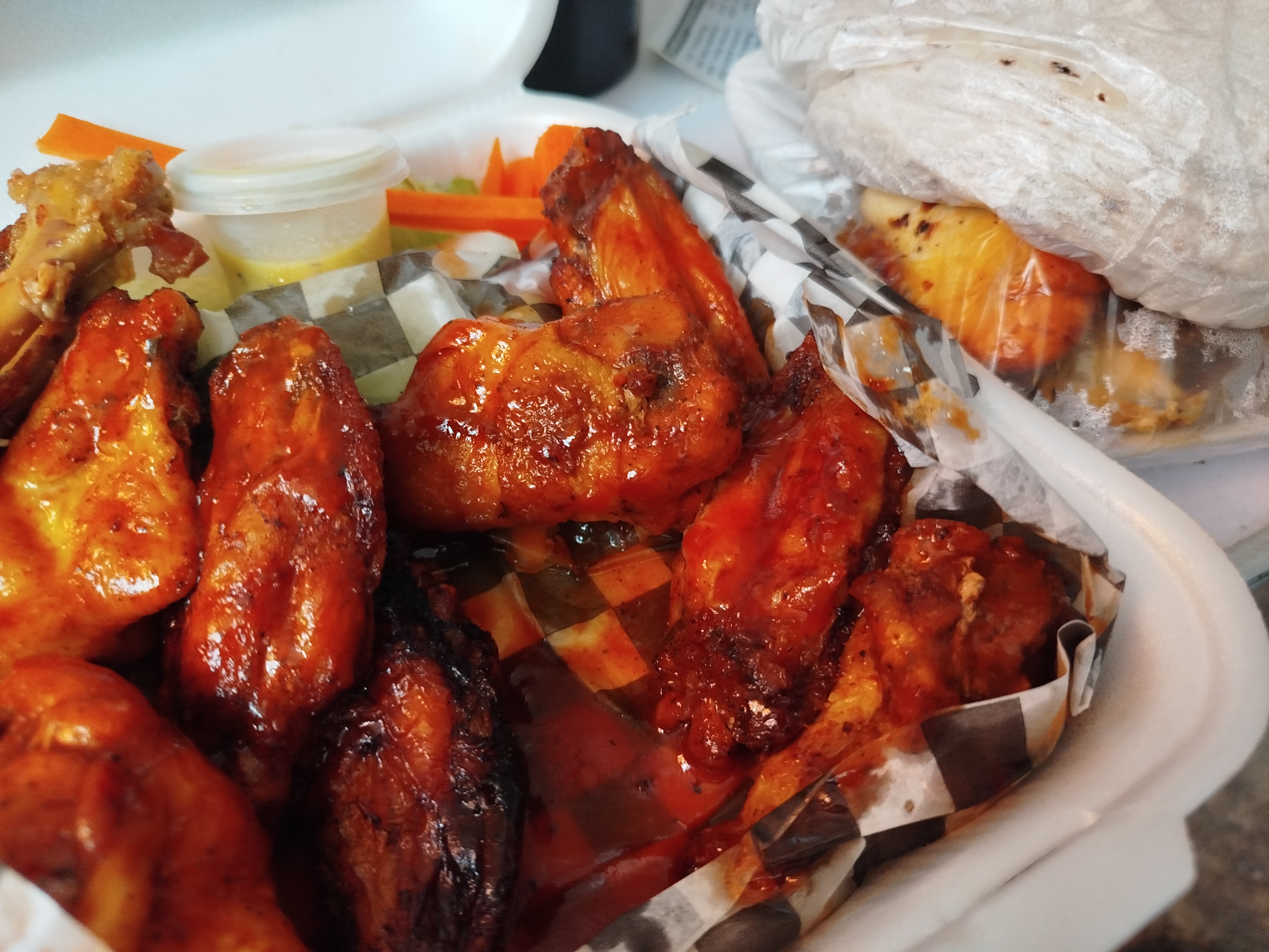 POLLO ALAS BRASAS ("LOS MEJORES POLLOS DE SABORES") image 2