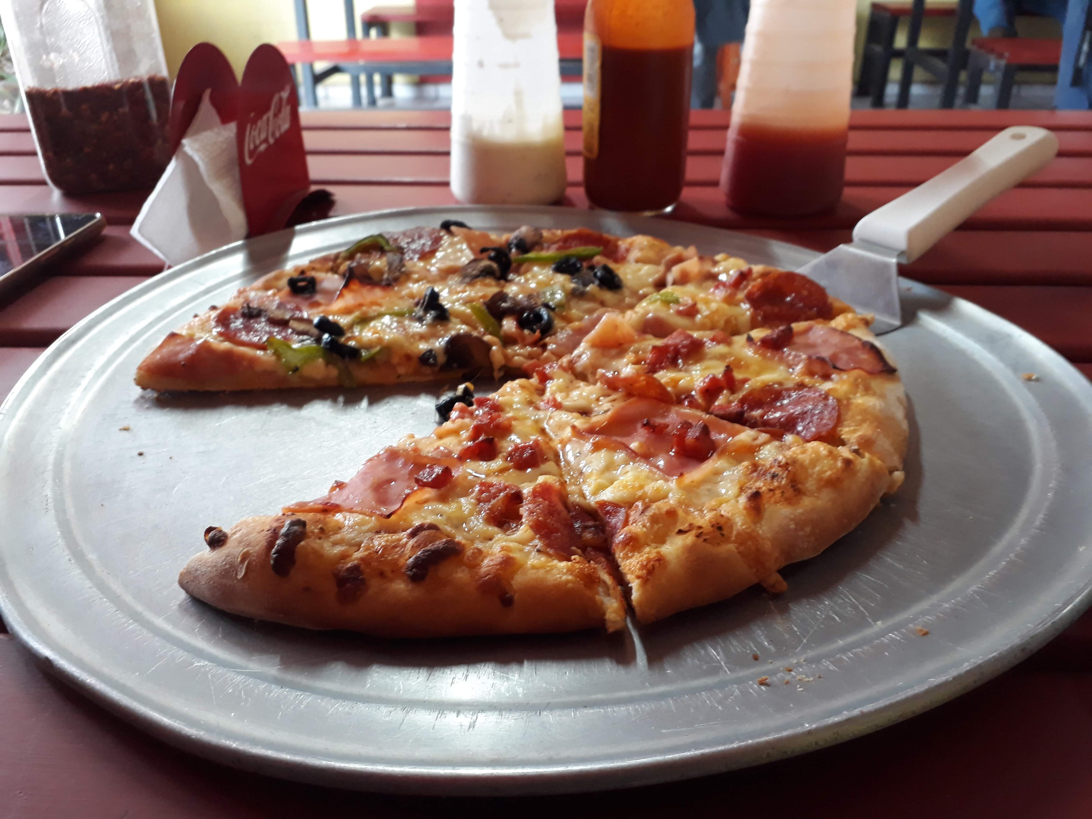 Valentino´s Pizza image 2