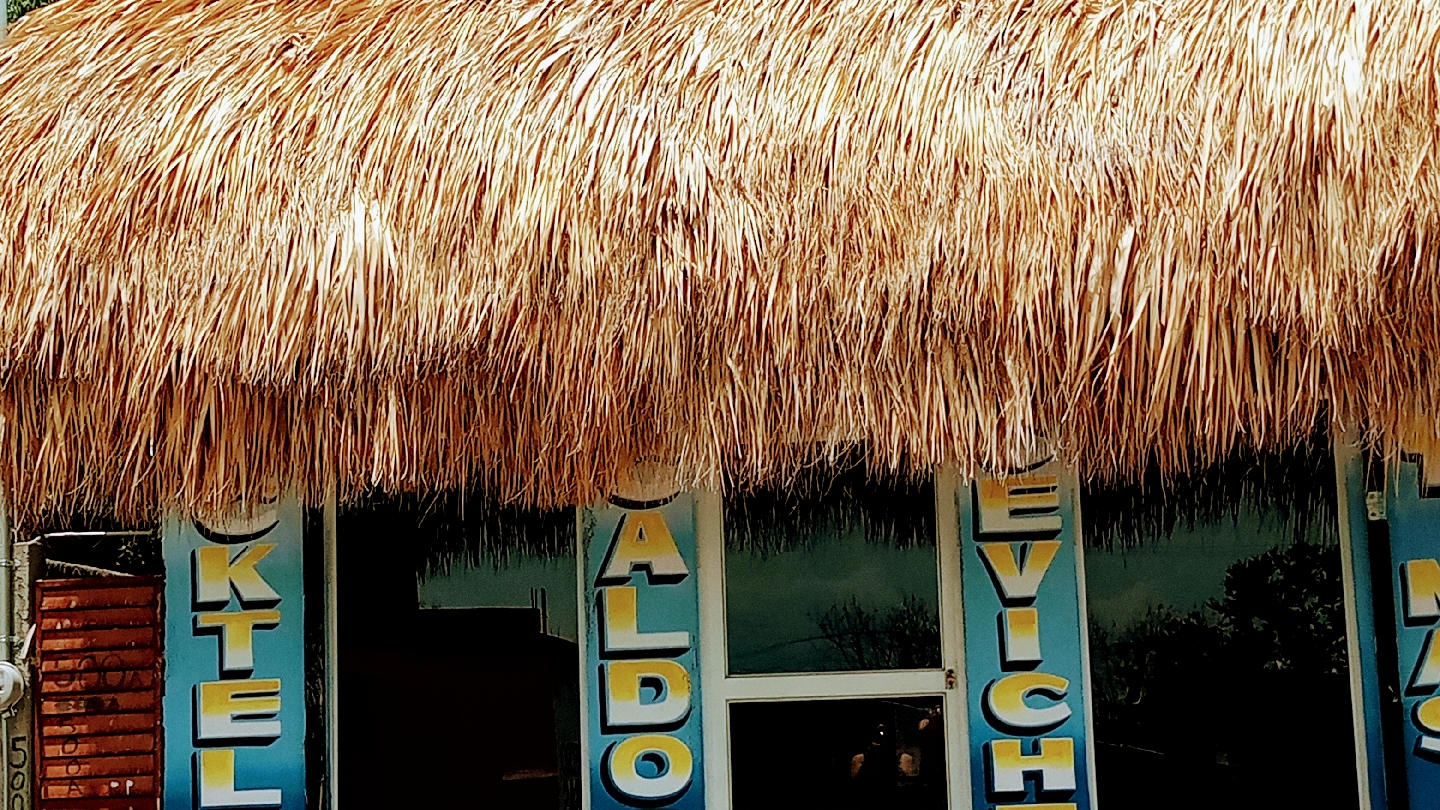 Mariscos El Faro Wero JS image 2