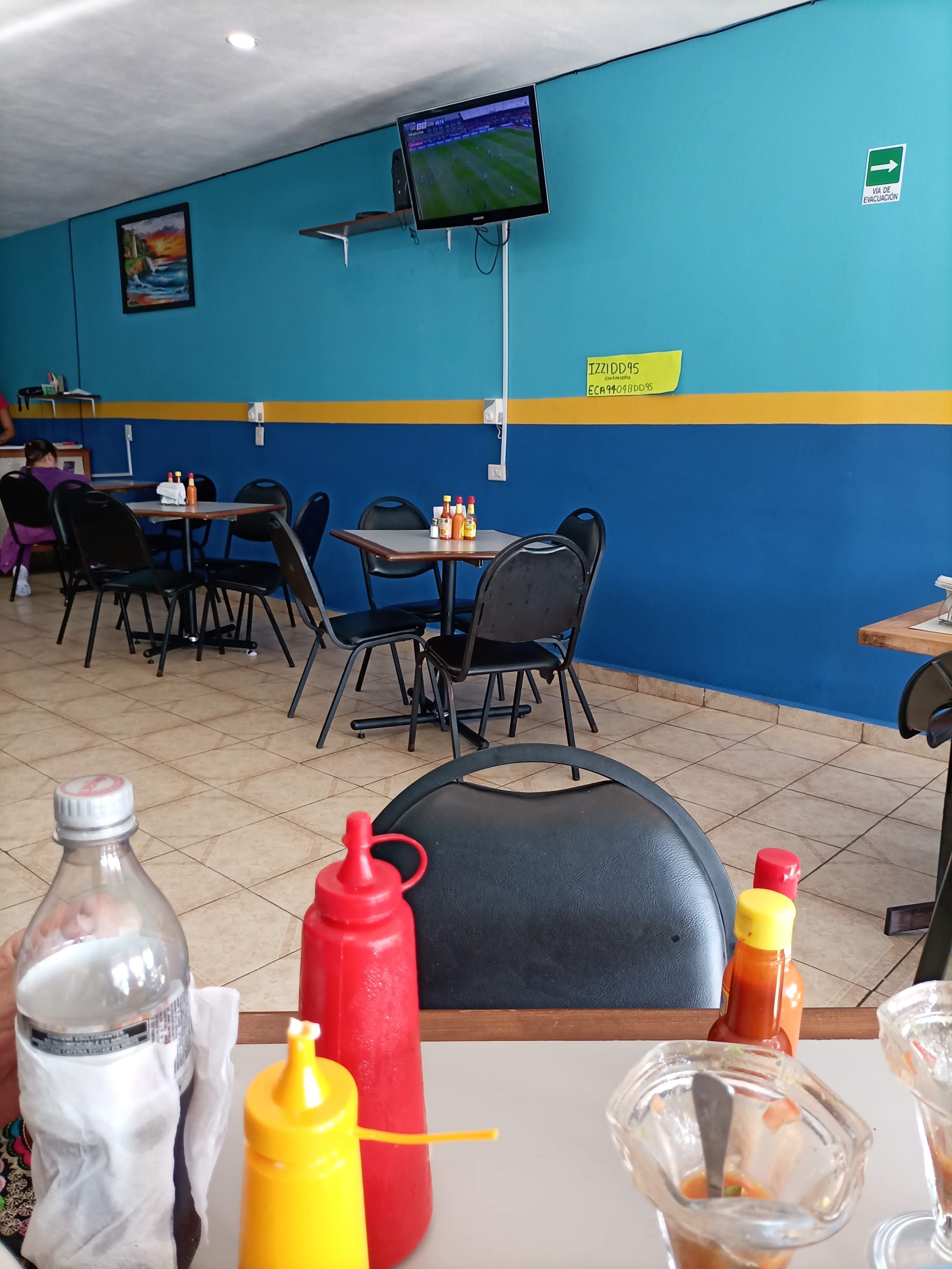 Mariscos El Faro Wero JS image 9