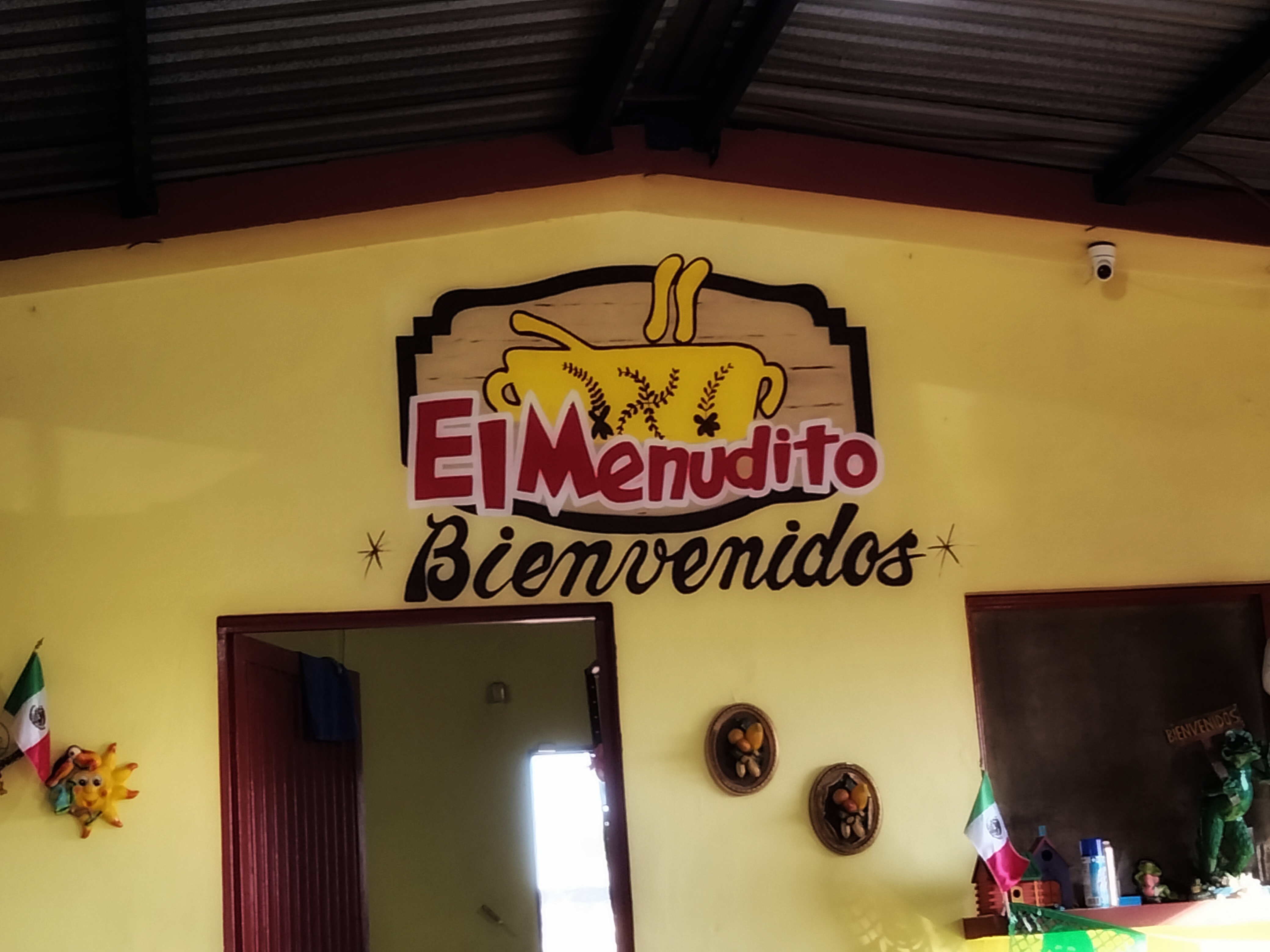 El Menudito image 4