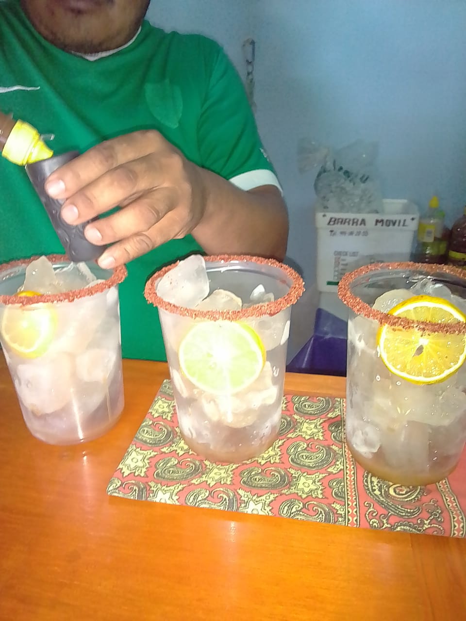 BARRA MOVIL & TRAGOS image 4