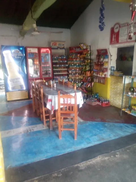 Comedor DALIA image 4
