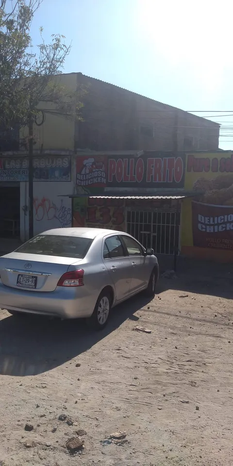 Delicioso chicken suc agua blanca el salto image 3