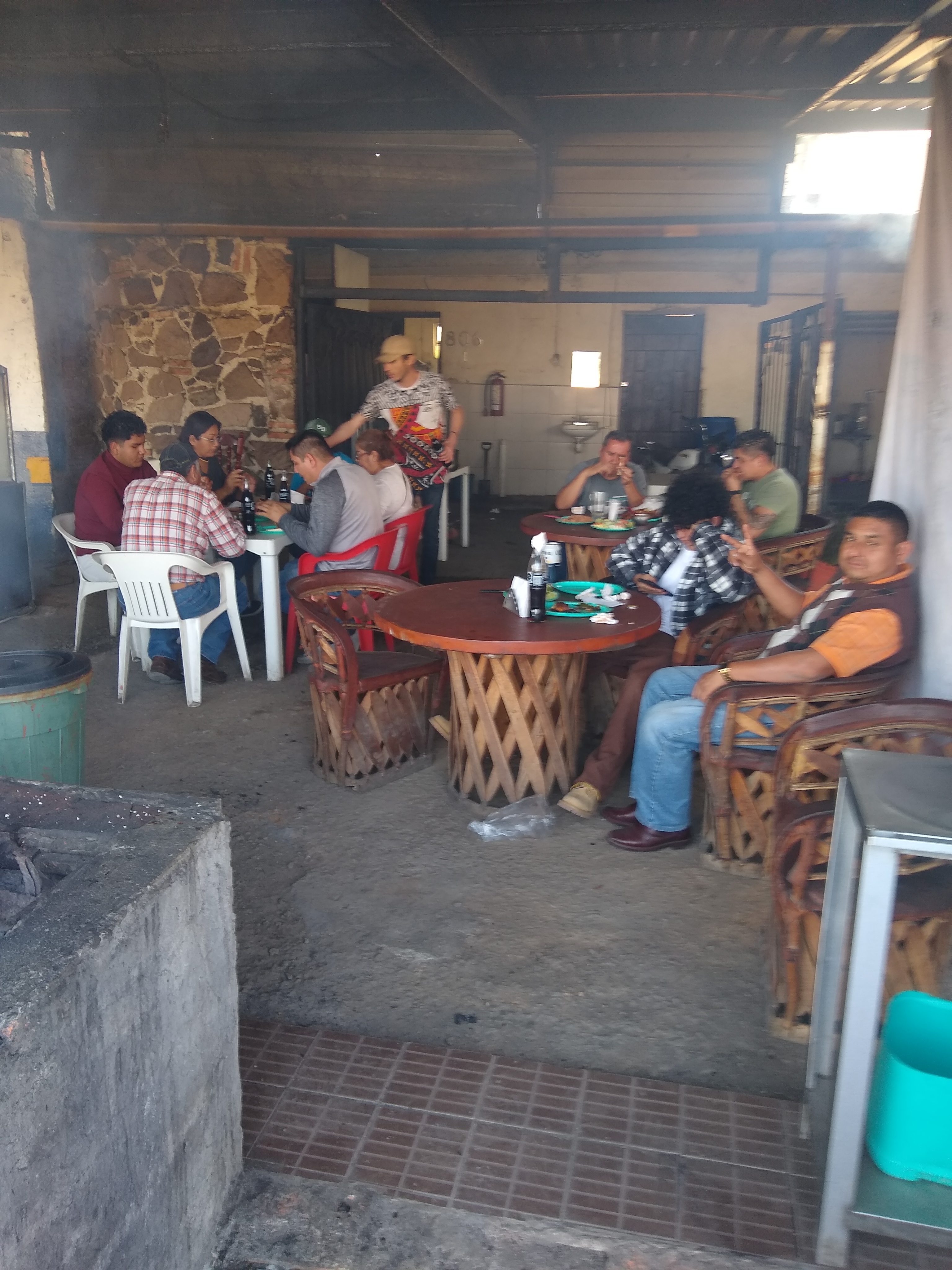 Pollos Asados Ora Pues image 5