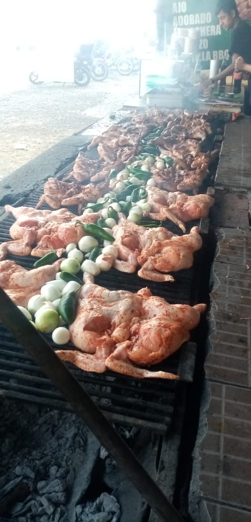 Pollos Asados Ora Pues image 6