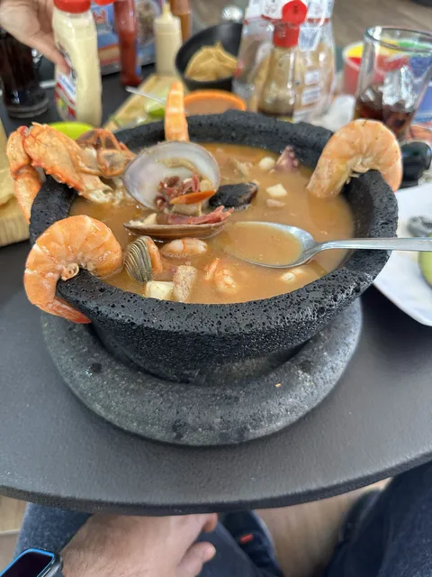 Mariscos y carnes Guicho's image 2