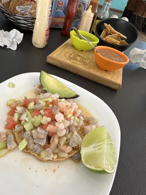 Mariscos y carnes Guicho's image 3