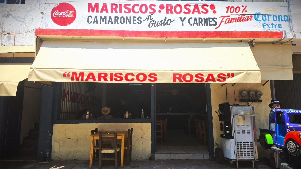 Mariscos Rosas image 1