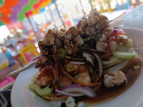 Mariscos El koralito image 7